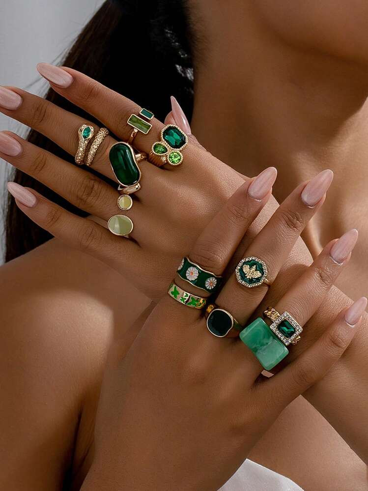 11 Pcs/Set Vintage Oversized Middle East Style Jewelry, Including Emerald, Metal Floral, Snake, Bee Resin Acrylic Rings In Mixed Sizes For Women | SHEIN