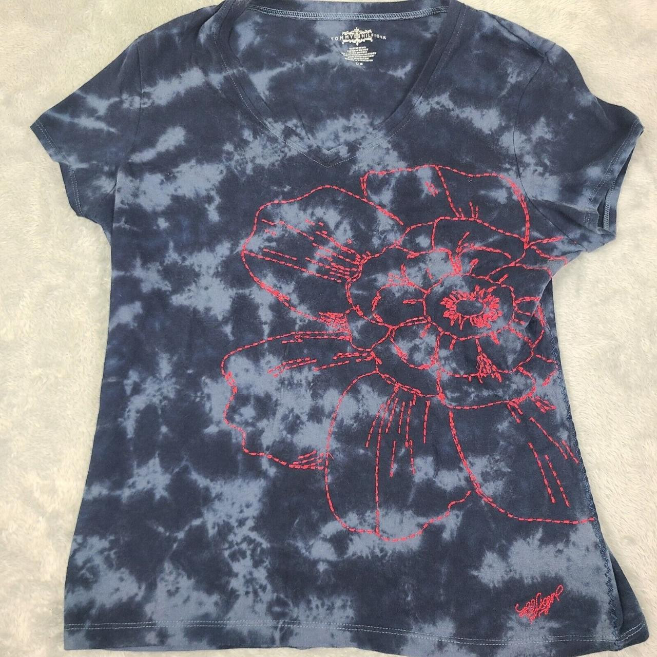 Tommy Hilfiger Women's T-shirt - Blue - L | Depop US