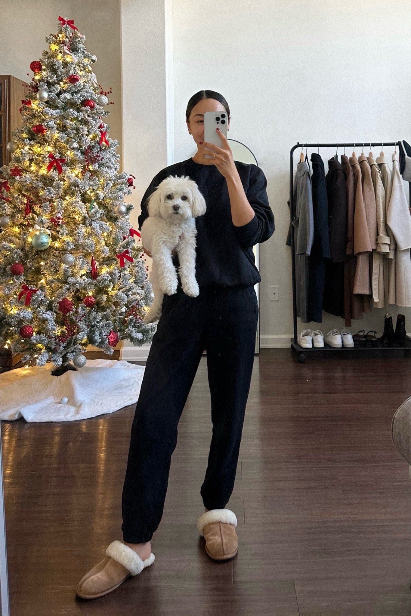 Cozy matching sweat set - great gift idea under $50! 

• sweater - xs 
• jogger sweatpants - xs 

Christmas tree / Christmas decor / comfy / loungewear / gift idea 

#LTKGiftGuide #LTKHoliday