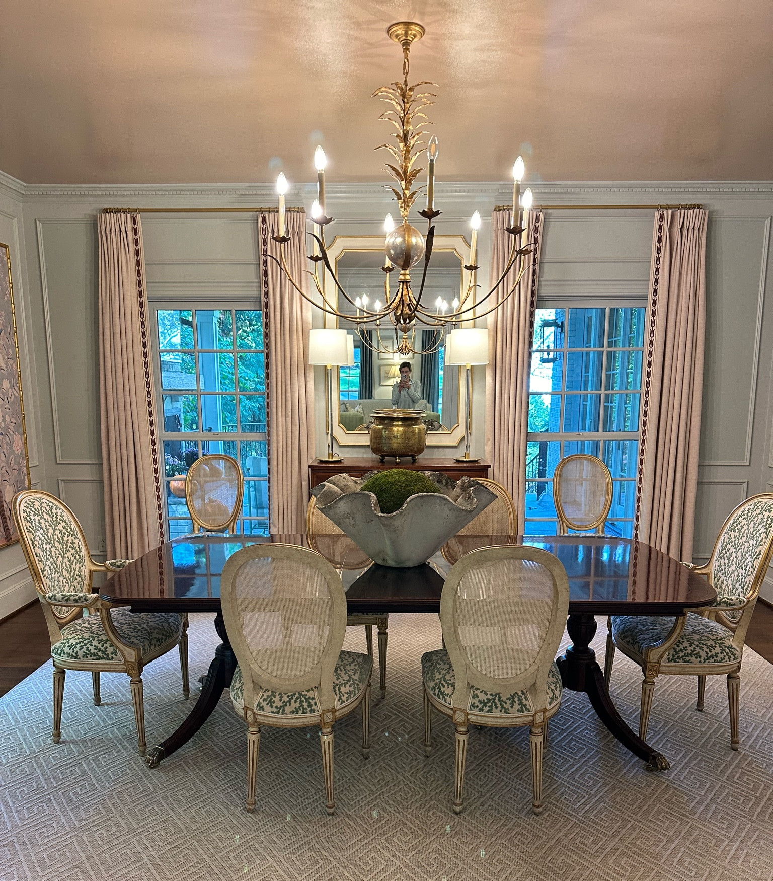The chandelier of my dreams! It’s exactly what I envisioned in this space and love the way it reflects off the glossy ceiling and dining room table 

#LTKHoliday #LTKHome #LTKParties