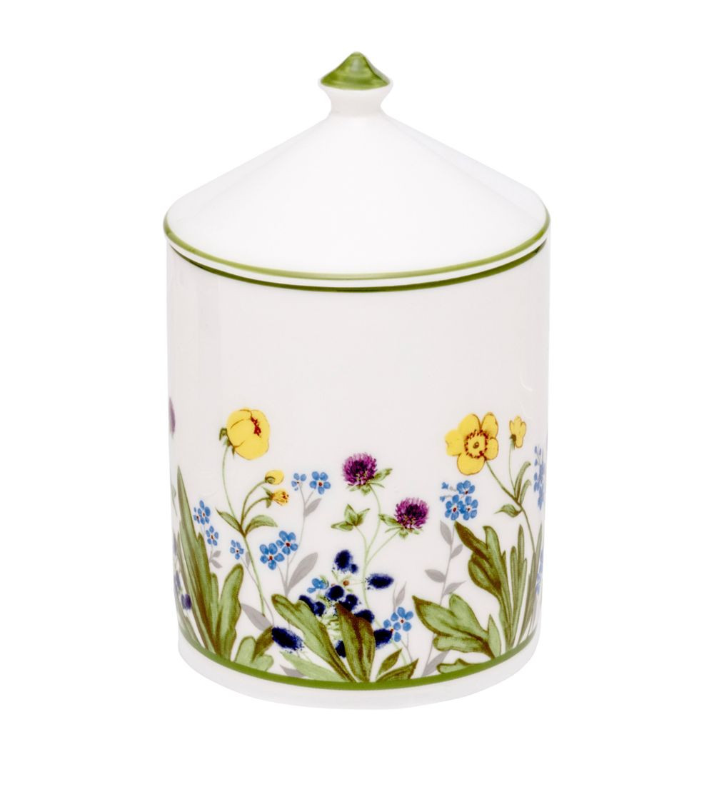 Highgrove Wildflower Cut Grass Candle (500ml) | Harrods