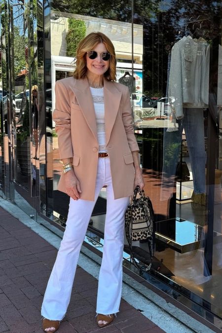 I love this fabulous nude toffee color blazer that is super lightweight! Wearing an xs. Oh, did I mention it’s on sale? Less than $150!

#LTKStyleTip #LTKSaleAlert #LTKOver40