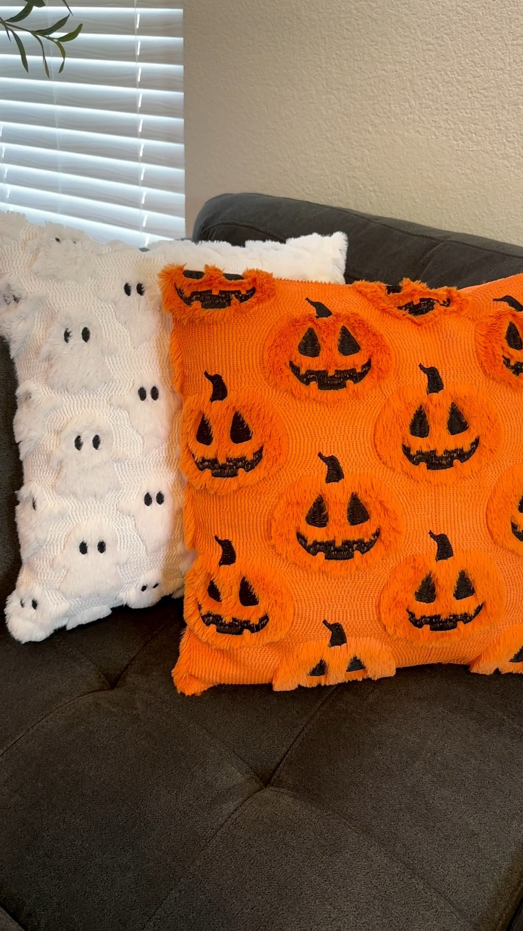 Cozy up your space with these spooky-cute Halloween pillows 👻🖤 #HalloweenHomeDecor #CozyAndSpooky #FallVibes

#LTKHome #LTKFamily #LTKHalloween
