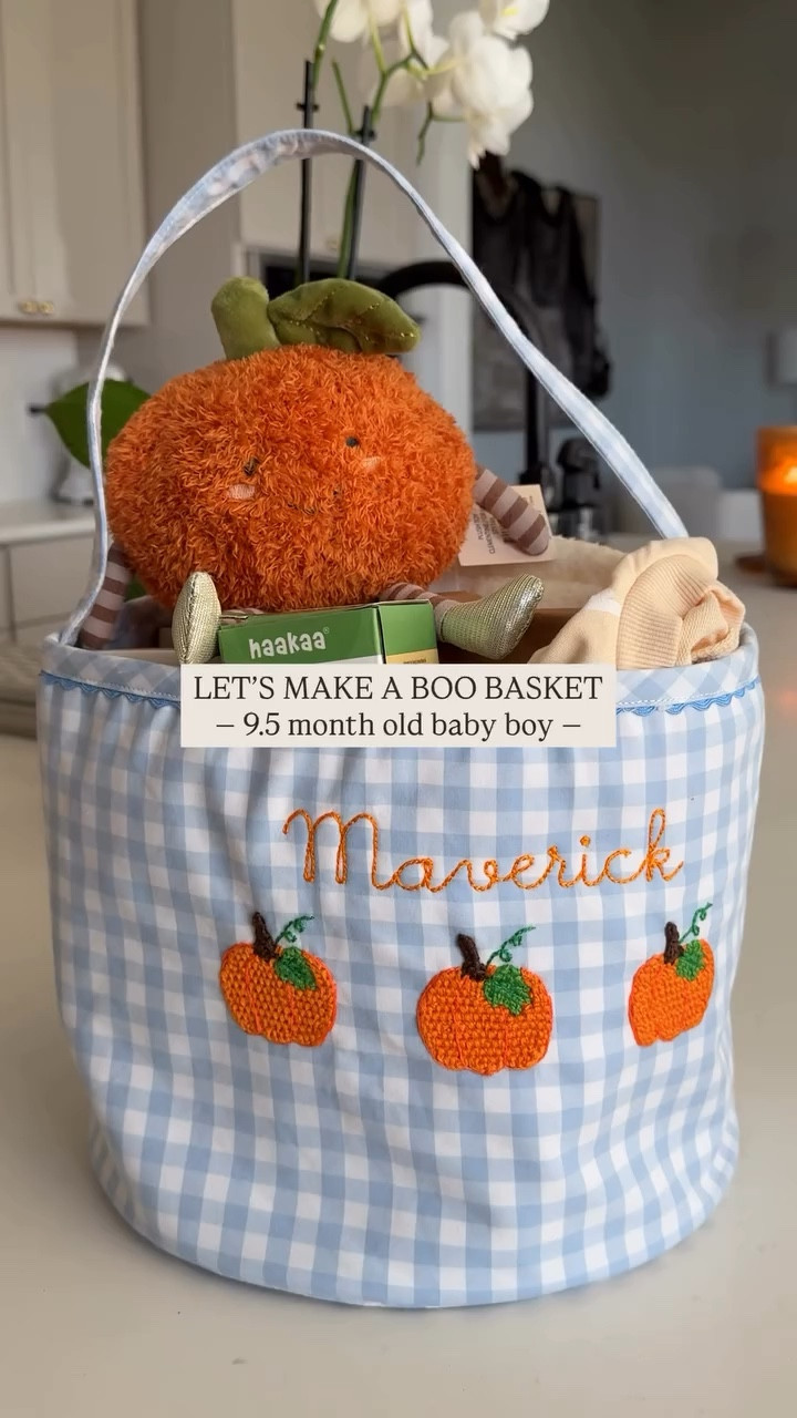 Creating memories with customized seasonal pieces like this Halloween basket from @etsy that we will use year over year for each fall season 🍂

As a first time mom, it has been so fun coming up with our family’s traditions and I love doing a boo basket to fill with seasonal goodies and little items that my son needs. 

Want links to what you see here? Let me know and I will slide in your DMs. Make sure we are friends so you get it! Otherwise head to my storefront in my bio.

—

Cover photography by @alilockerykemp 

#etsycreatorco #boobasketideas #halloweenbaskets #momideas