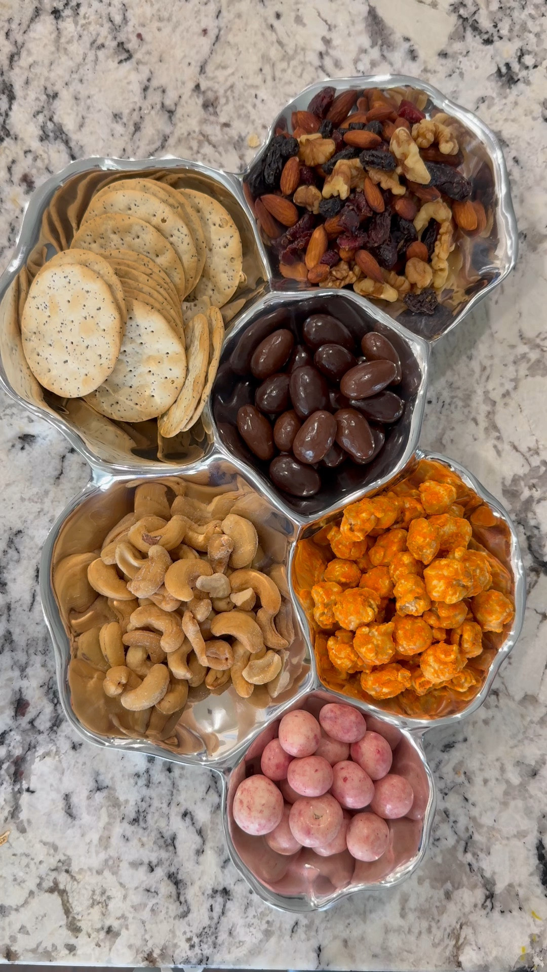 Easily entertain with beautiful homeware and design options from @SabaviHome  

These cluster platters are insanely beautiful and make snack time (and hosting) much more elevated. 🤌🏼 

#LTKHome #LTKGiftGuide #LTKParties