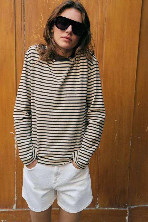 REGULAR FIT - ROUND NECK - REGULAR LENGTH - LONG SLEEVET-shirt with main fabric made of 100% wool... | Zara US