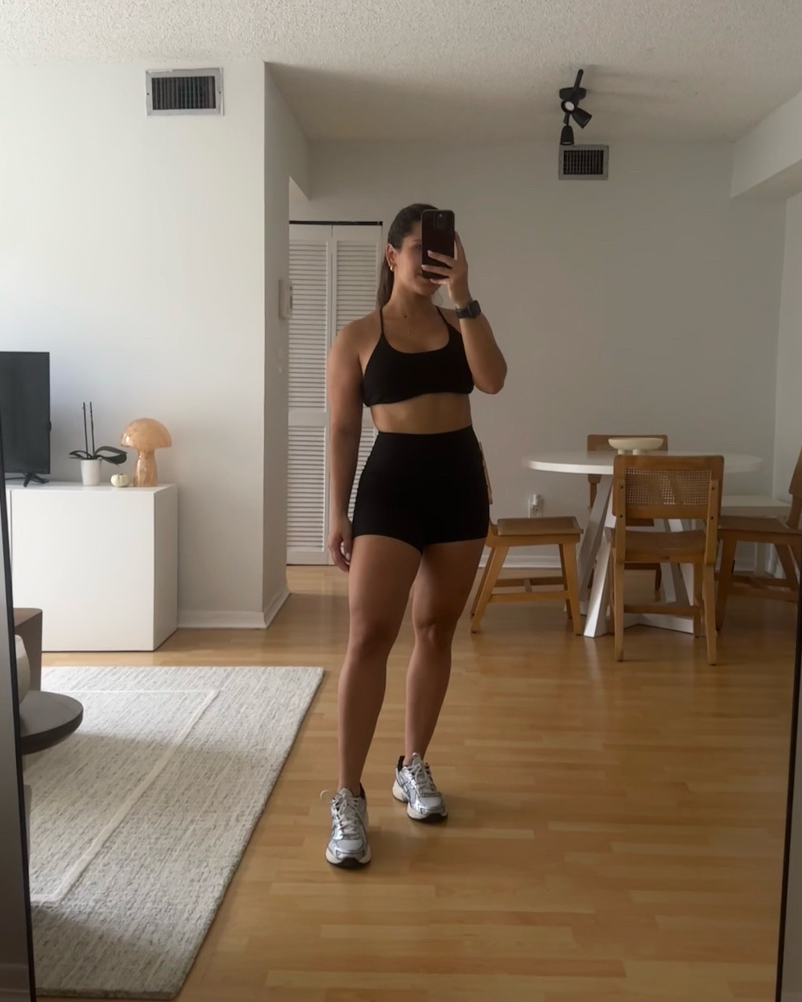 🖤✨

#LTKStyleTip #LTKFitness #LTKFindsUnder100