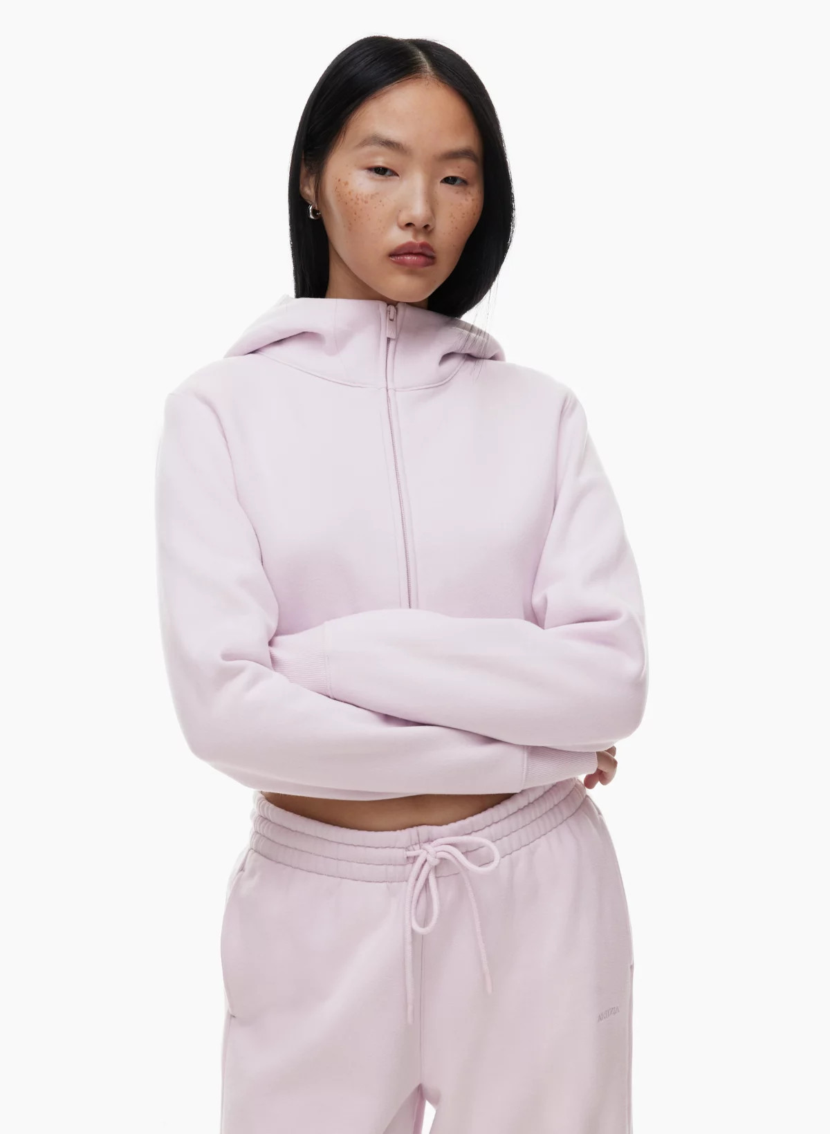COZY FLEECE PERFECT SHRUNKEN ZIP HOODIE | Aritzia