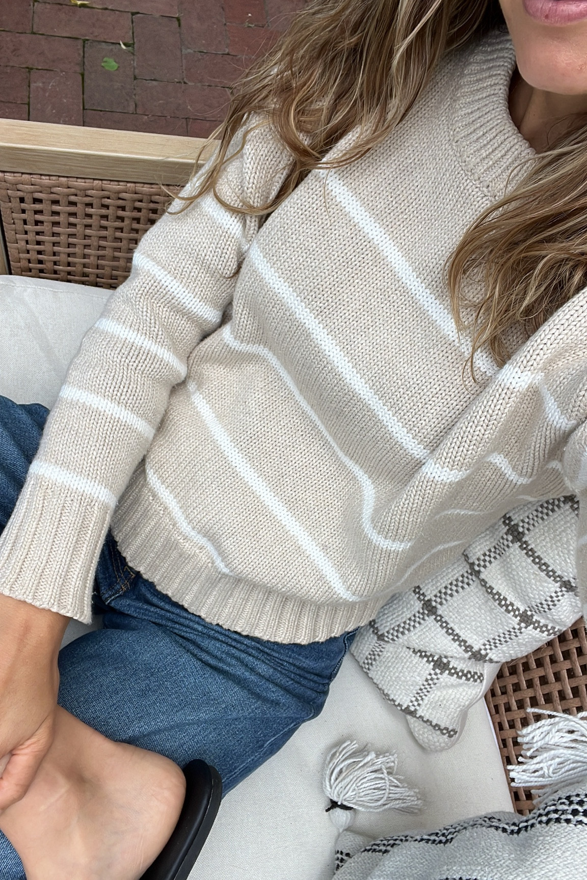 Casual summer look with striped sweater & wide leg jeans 

#LTKSeasonal