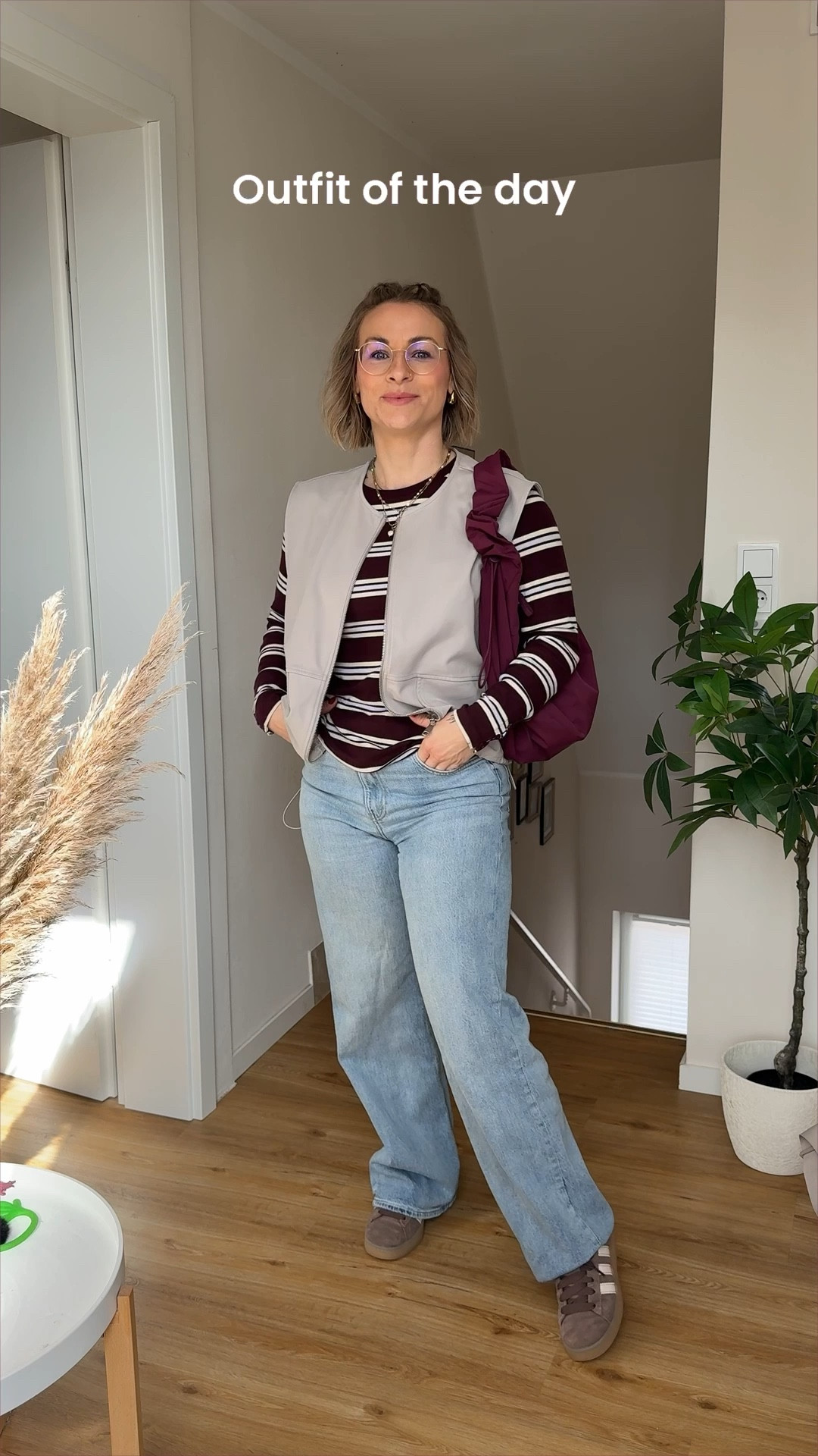Stripes Outfit of the day✨😍 #Streifen #Weste #Kargo #Strips #Jeans #WhiteJeans #GotBag #tasche #rufflebag #cargoweste #hundm #hm #campus #adidas

#LTKdeutschland #LTKstyletip #LTKspring