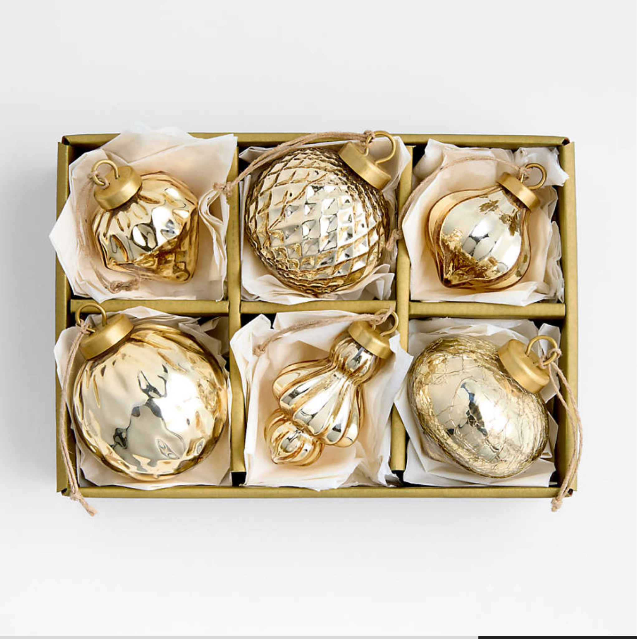 Gorgeous elegant mercury glass Christmas ornaments for the tree this year 🎄✨🎄✨

Christmas decorations 
Gold decorations 

#LTKHoliday #LTKSeasonal #LTKHome