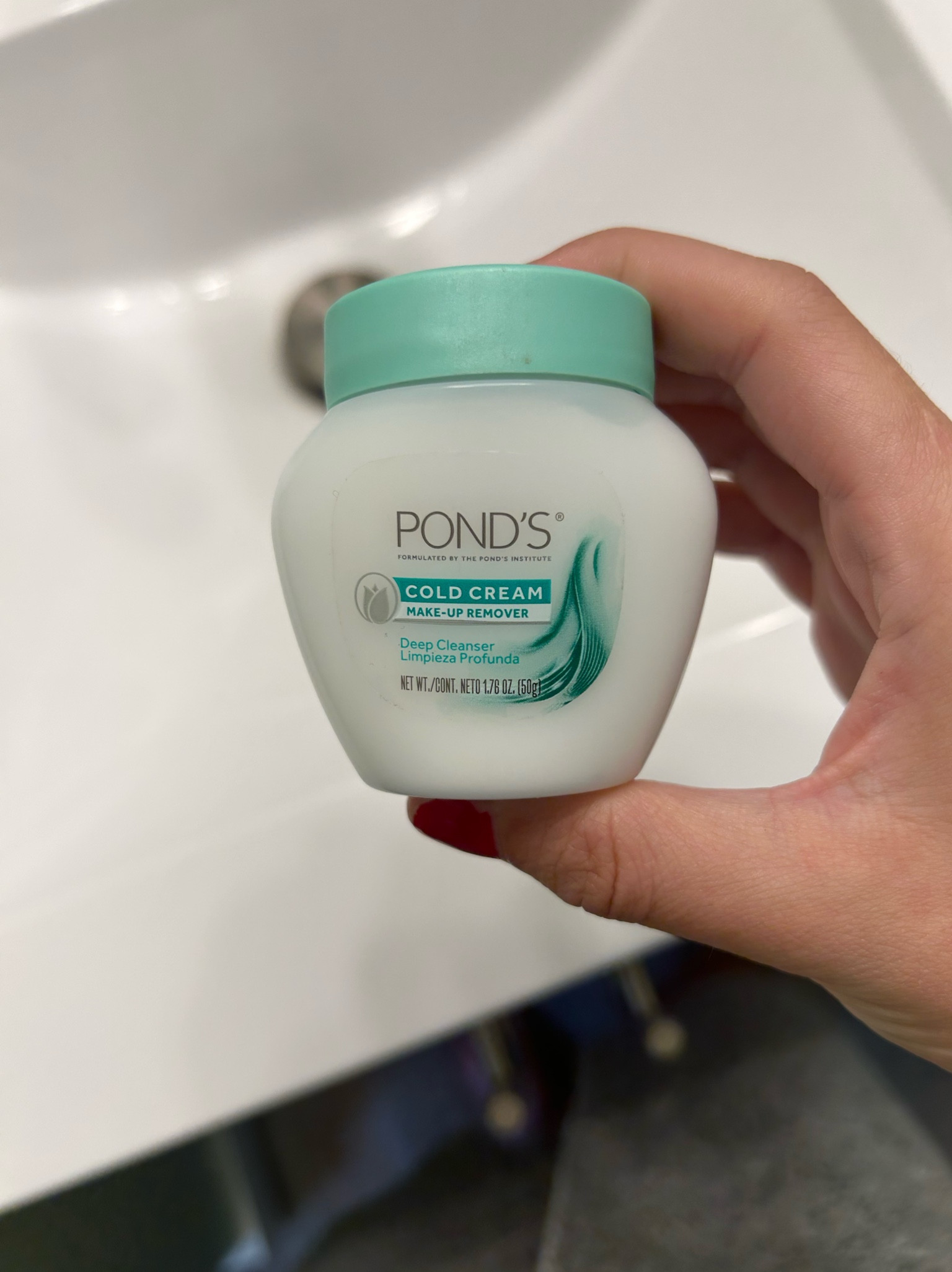 I swear by this makeup remover! Only thing I’ve found that can take waterproof mascara off like a champ. 😁

#LTKFind #LTKbeauty #LTKsalealert