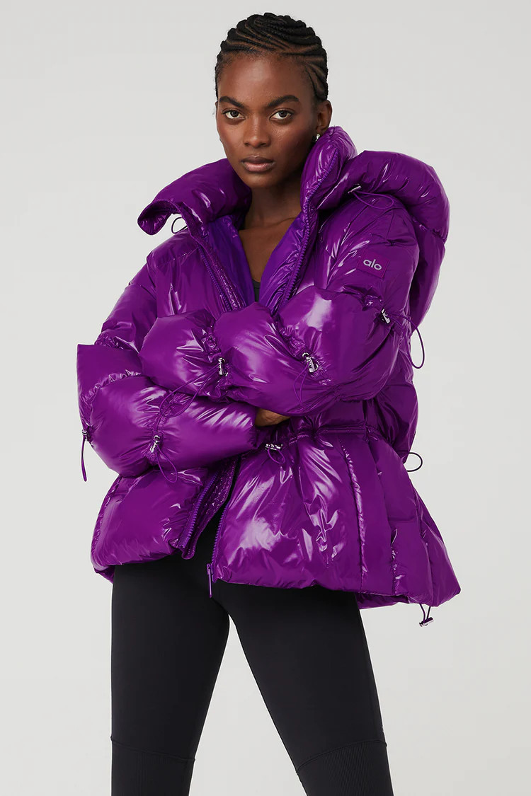 Stunner Puffer Jacket - Bright Plum | Alo Yoga (US)