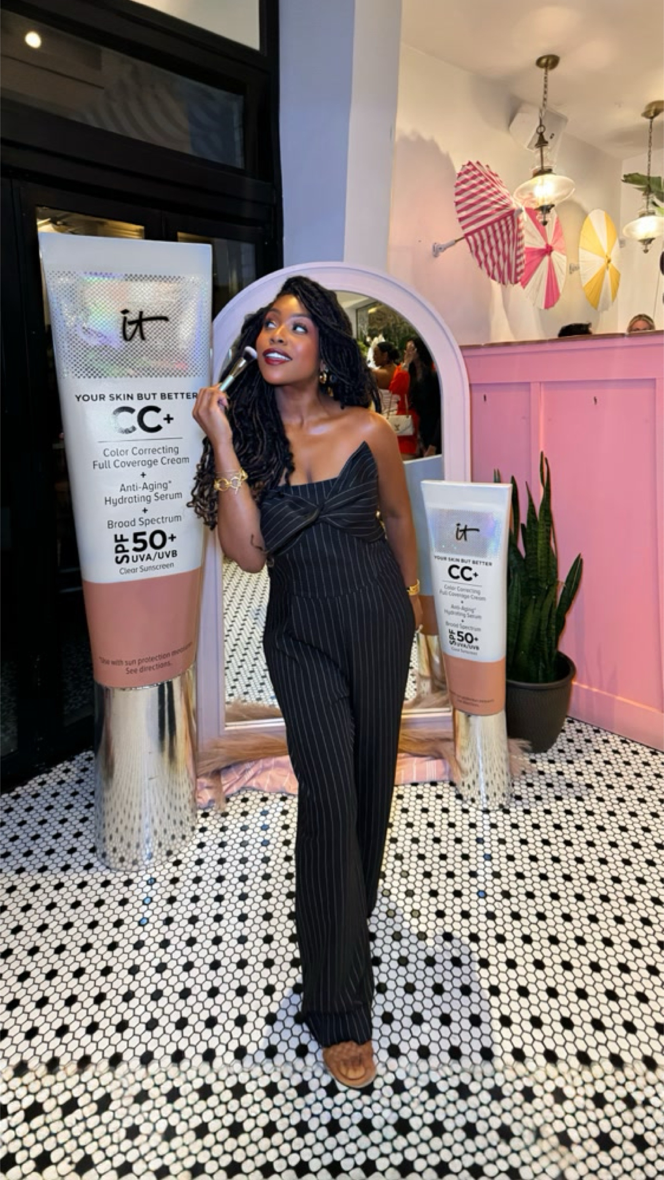 Get ready with me BUT HURRY, GIRL, WE’RE LATE!!

Rushing & blushing using @itcosmetics:
🤎 CC+ color correcting, full coverage cream (color: “neutral rich”) 
🤎 Heavenly Luxe #7 brush
🤎 Sun Blush
🤎 Airbrush Spatula Brush 117 at @ultabeauty 📍
(all the products are linked in my LTK page in my bio)

I think we got it together just in time! 😅 

🔎 #grwm, Do my makeup with me, spf foundation, cc cream, IT Cosmetics CC+ Cream, spf 50+ #sunblush #itcosmetics #itcosmeticsgiftedme skincare makeup #glamoftheday #skincare #makeupoftheday, how long does it take for you to get ready?  @shop.ltk 