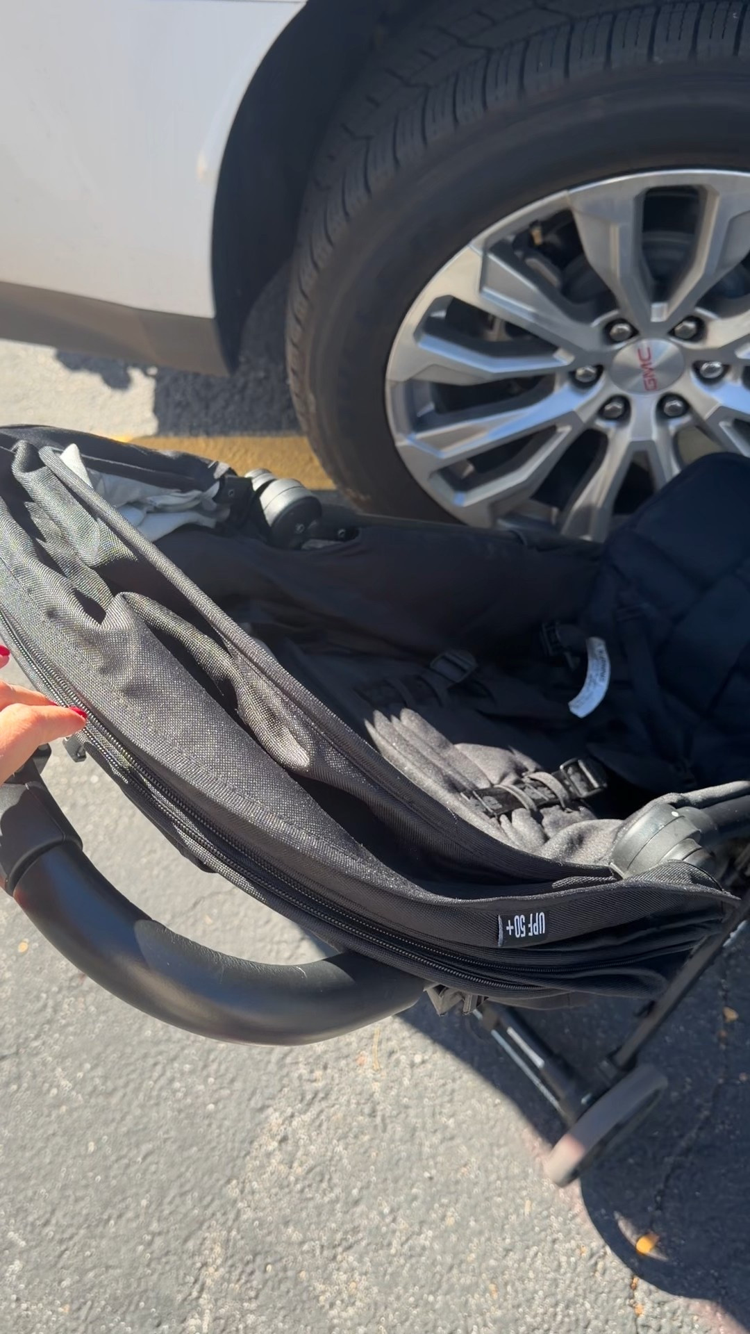 Forgot how much I love this single stroller!! 

#LTKBaby #LTKKids #LTKTravel