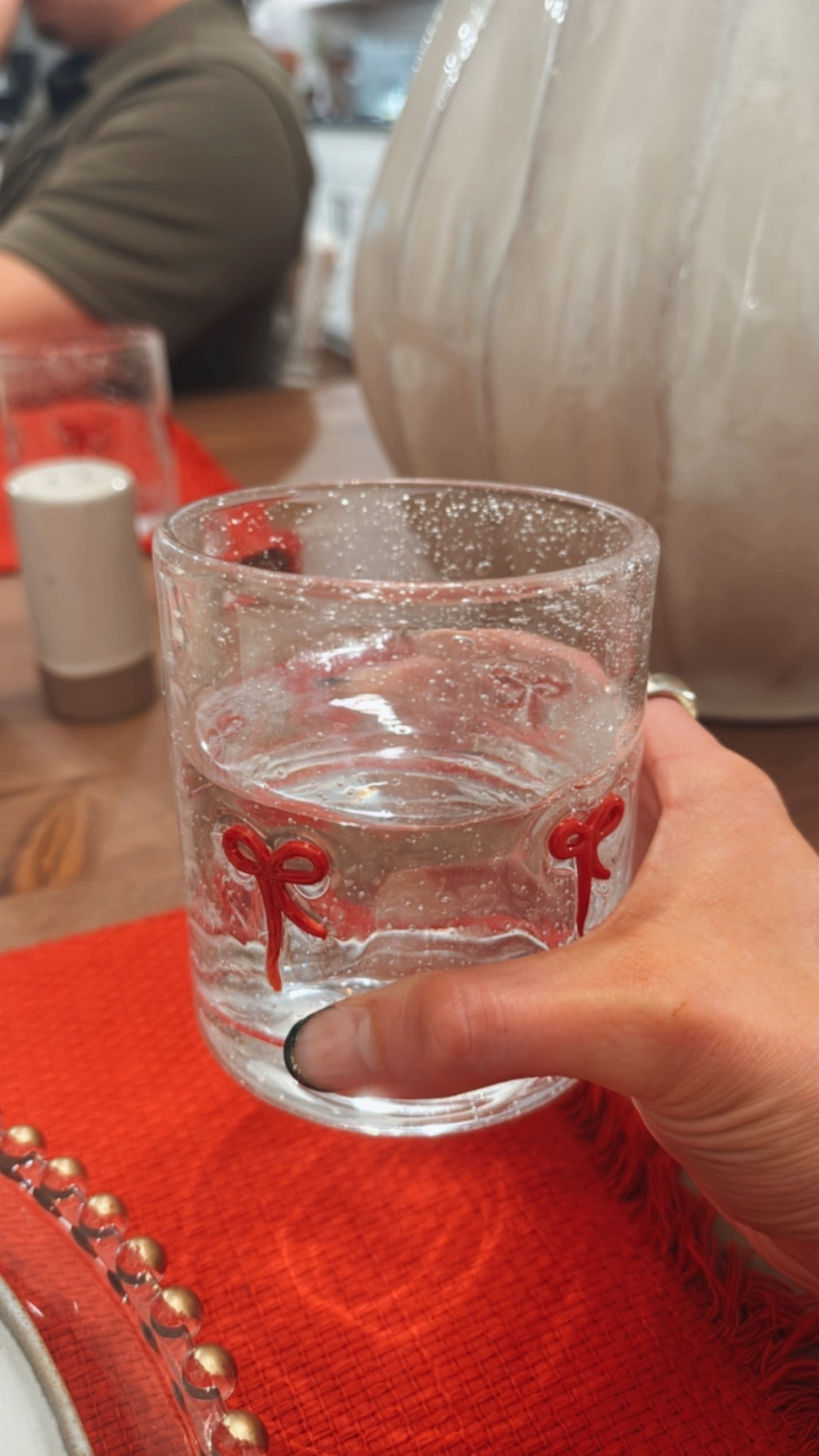 Who else thinks water tastes better in cute cups?? 🤩�how

#LTKHome #LTKSeasonal #LTKU