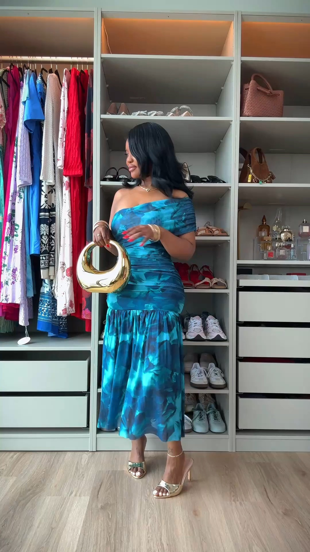 Wedding guest dress season is calling 💍✨ This one-shoulder floral maxi is SO good for an end-of-summer wedding, fall wedding, cocktail wedding or any upcoming special occasion. The ruching + bodycon fit is super flattering, and I’m wearing a size Small.

I also linked 25+ more of my absolute favorite wedding guest dresses so you have plenty of options for your next event! 💚

#weddingguestdress #weddingguestdresses #fallweddingguestdress #fallweddingguestdresses #summerweddingguestdress #weddingguestoutfit #weddinggueststyle #floralmaxidress #maxidress #occasiondress #specialoccasiondress

#LTKPetite #LTKWedding #LTKootd