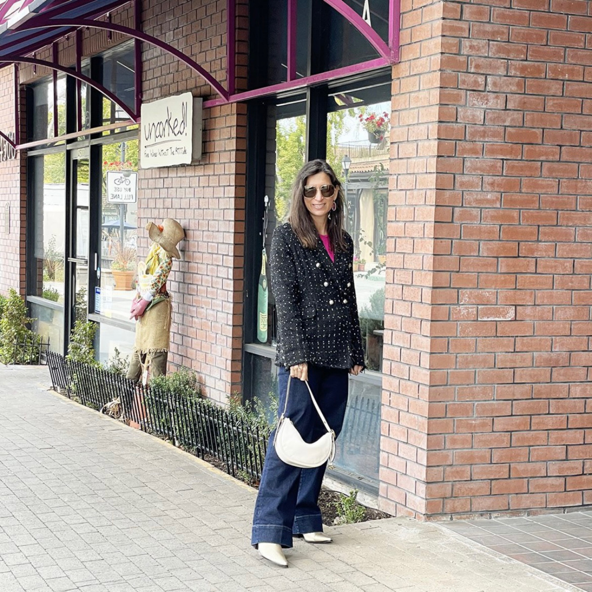 Loving these wide leg jeans and this tweed blazer 🙌 each under $100 🎉

#LTKstyletip #LTKitbag #LTKunder100