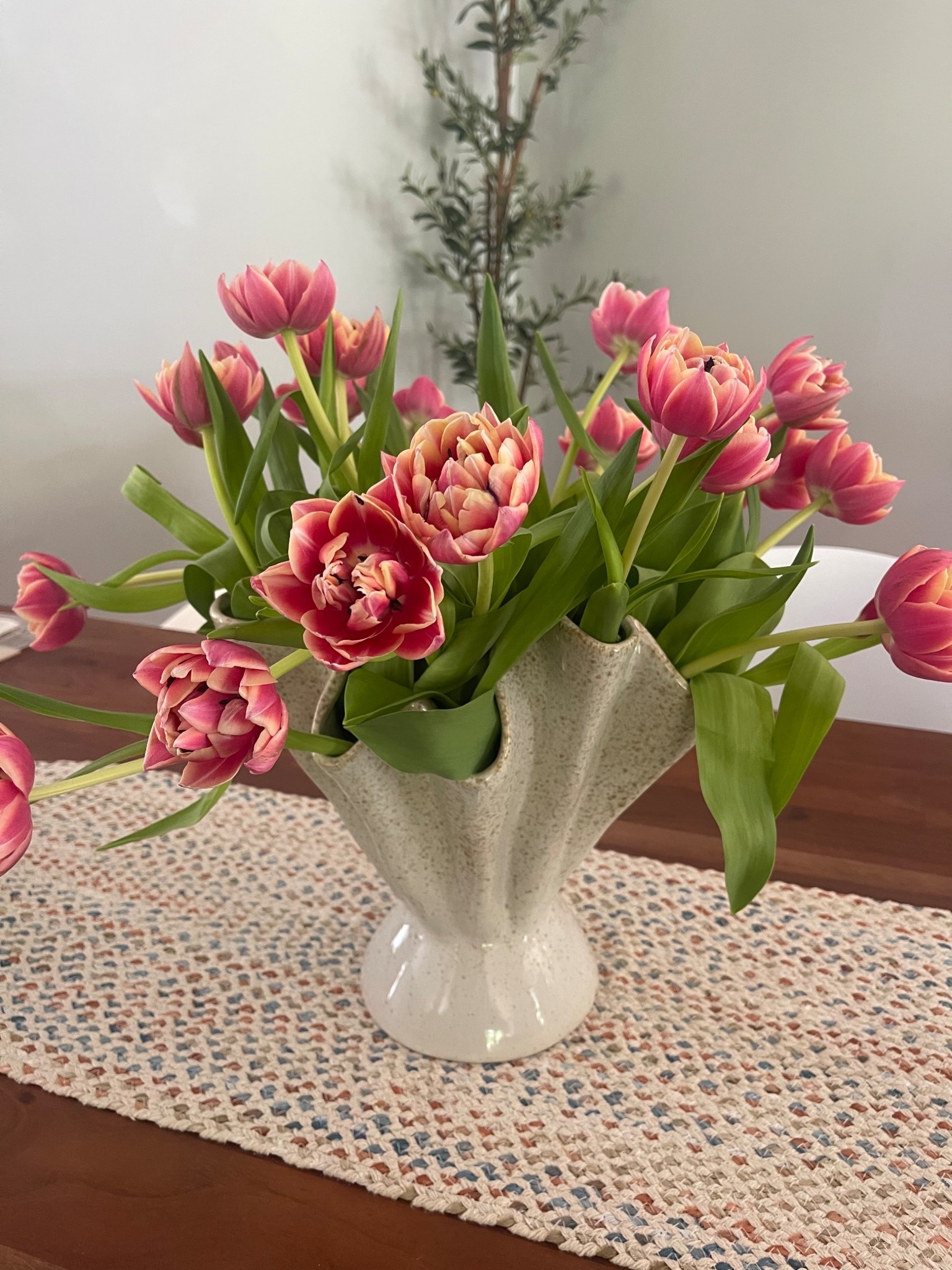 the prettiest vase 🌷

#LTKHome #LTKFindsUnder100 #LTKGiftGuide