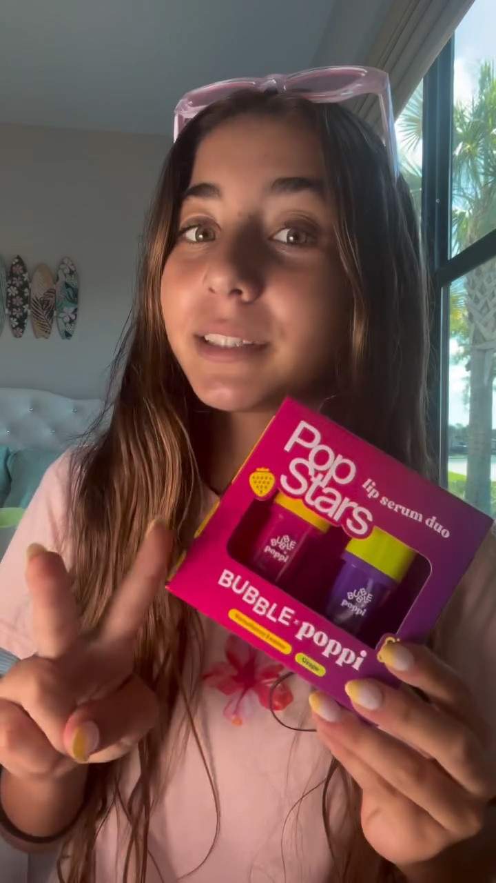 🍓🥤🍇POPPI AND BUBBLE 🫧 2 of MY FAVORITE BRANDS COMBINED ! 🤯✨💖 
@drinkpoppi @bubble 
#bubbleskincare #drinkpoppi #skincare #lipgloss #real