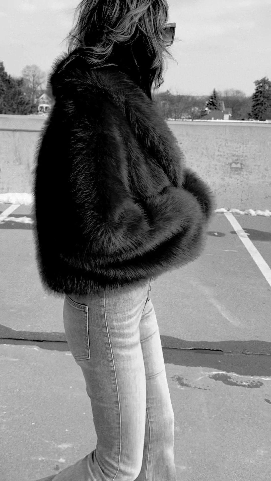 A faux fur is a Chicago must. 💫

#LTKOver40 #LTKSeasonal #LTKootd