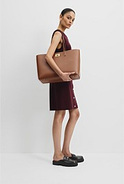 Colour: Tan | Country Road