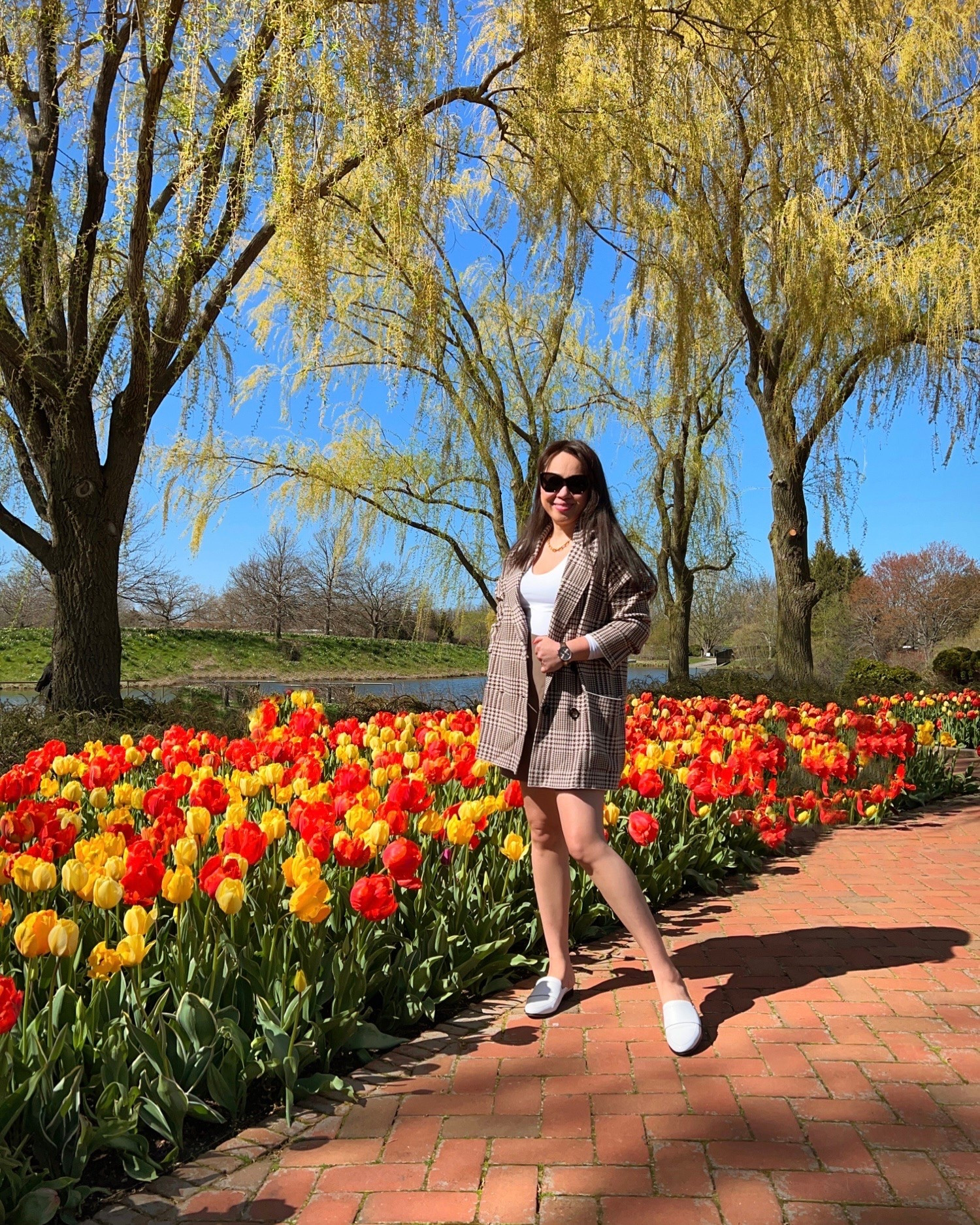Transform your classic blazer into a year-round style icon! 
Blazer style #ClassicBlazer #BlazerOutfits #StyleTips
#FashionInspo #OOTDIdeas #YearRoundStyle Spring outfit

#LTKPetite #LTKootd #LTKOver40