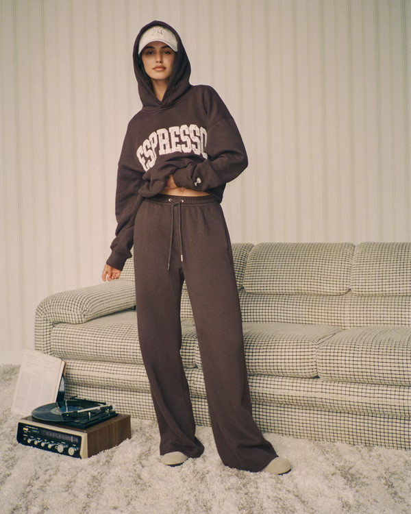 Women's High Rise Wide Leg Sunday Sweatpant | Women's Bottoms | Abercrombie.com | Abercrombie & Fitch (US)