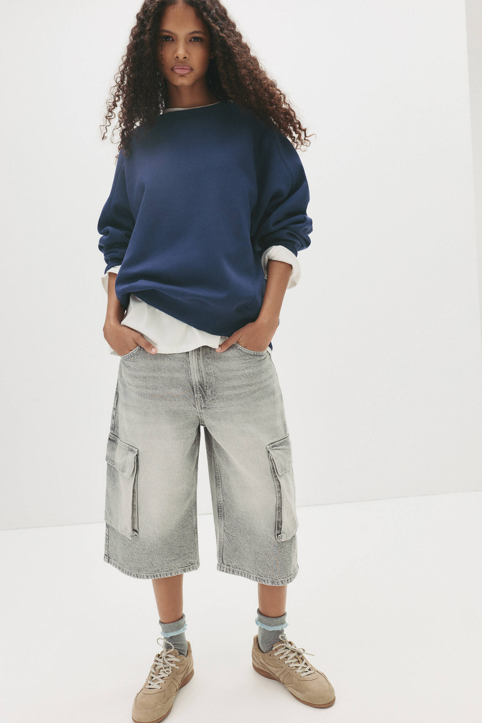 Oversize sweatshirt with seams - pull&bear | PULL and BEAR UK