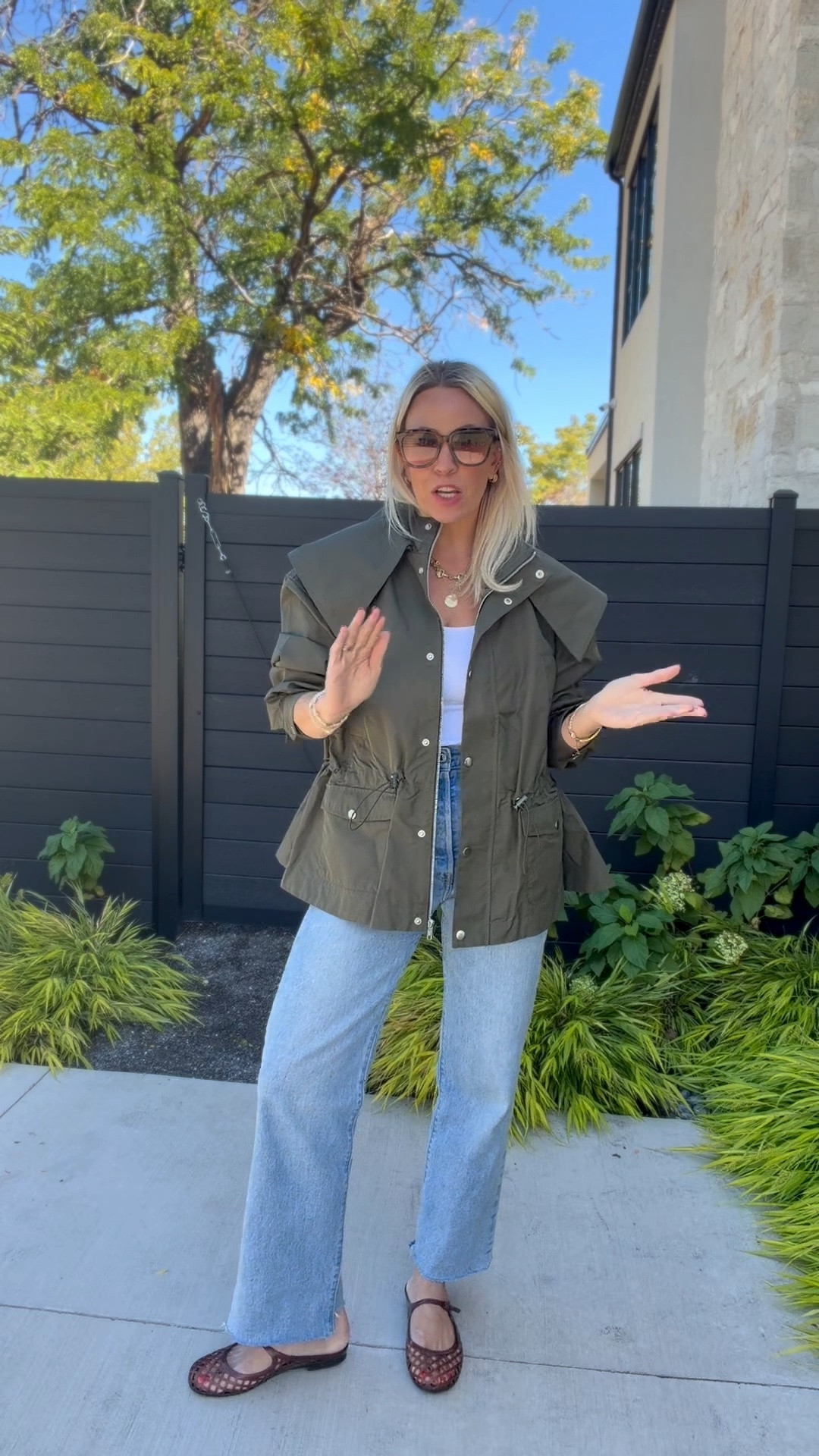 This jacket looks totally different online but it’s so cute!

#LTKootd #LTKgrwm #LTKmomlife