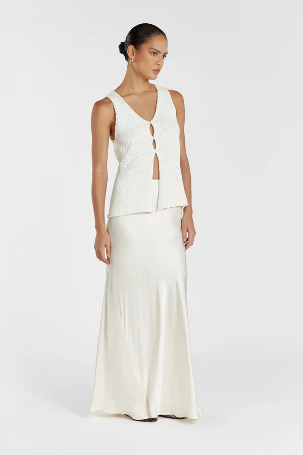 DION OFF WHITE BOUCLE KNIT VEST | DISSH