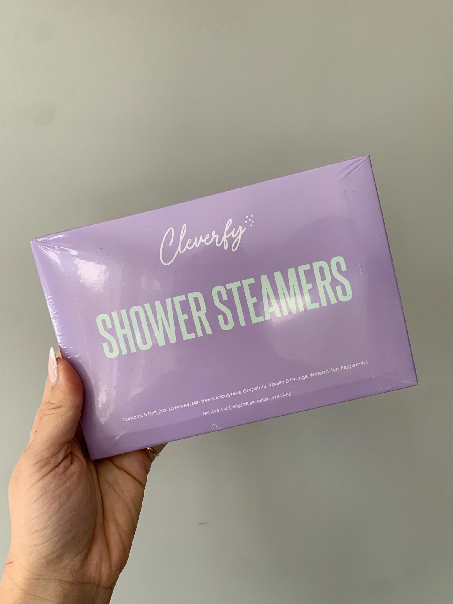 This is for my shower girlies that don’t like to take a bath but want the bath bomb. This is a perfect gift for someone you love OR for yourself 💖 I was gifted this set for Xmas by my MIL 

#LTKgiftguide #LTKbeauty #LTKcanada