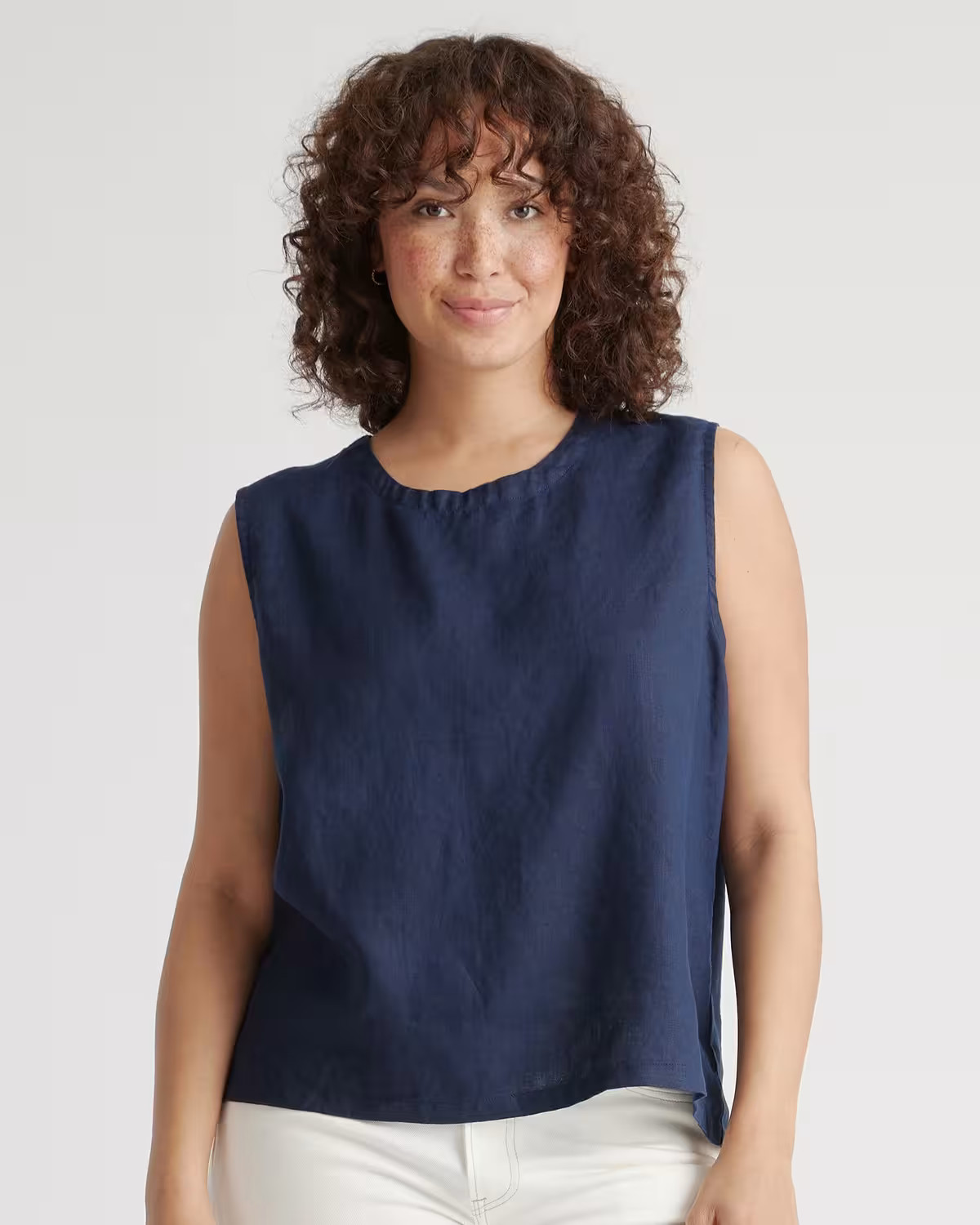 100% European Linen Tank in Deep Navy | Quince