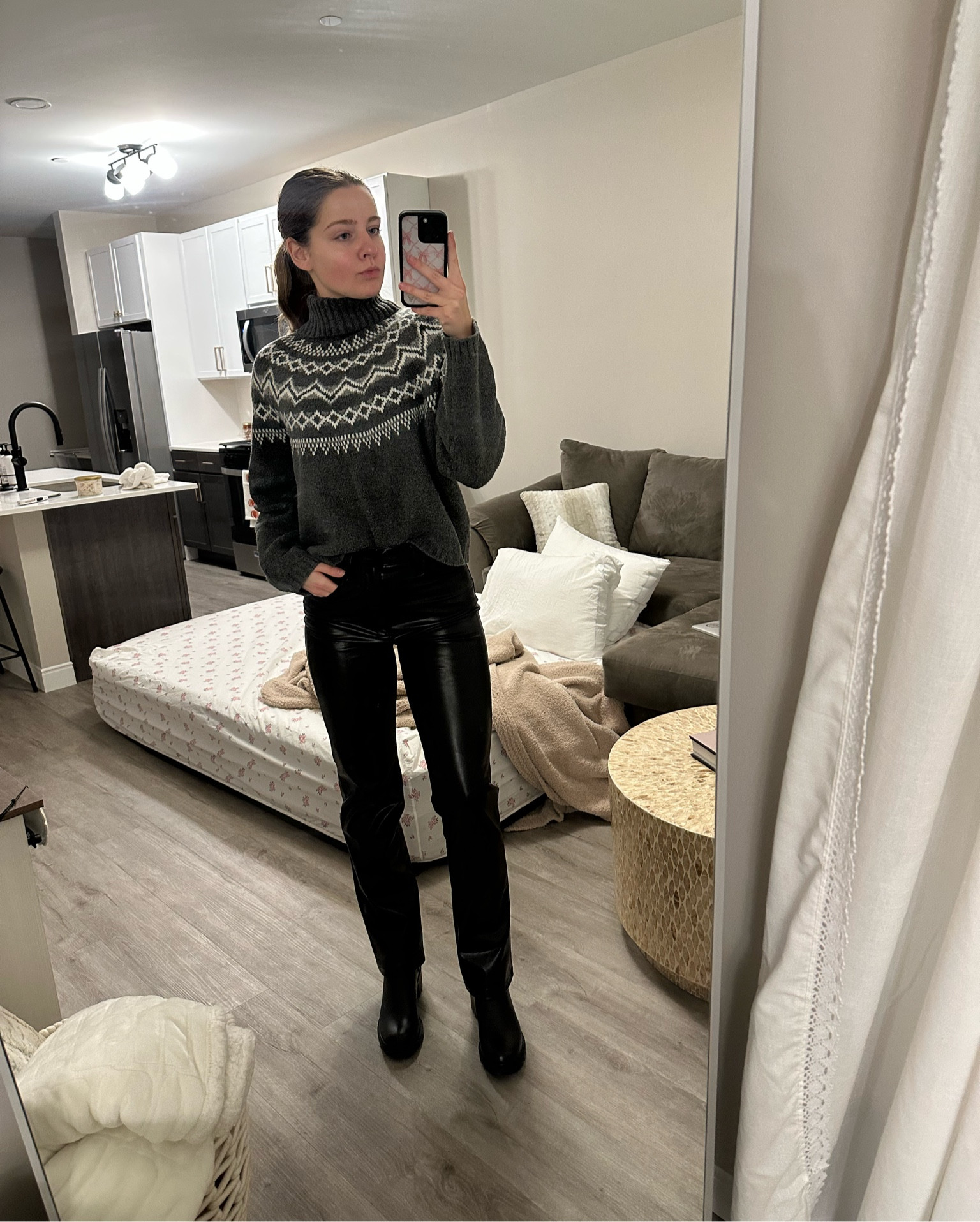 Friday work fit 

#LTKHoliday #LTKstyletip #LTKSeasonal