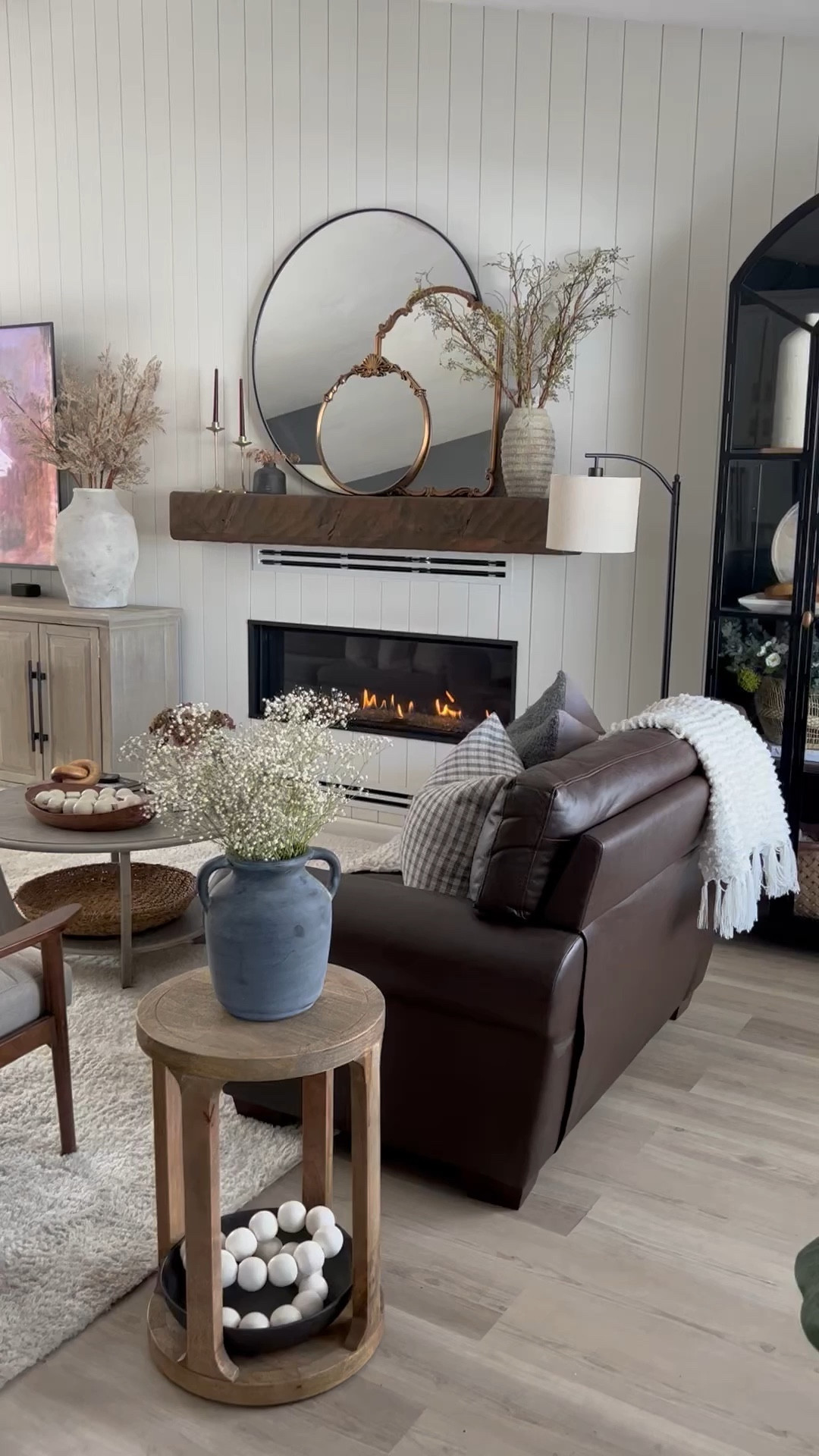 Living room links and similar sources 

#LTKSeasonal #LTKFind #LTKhome