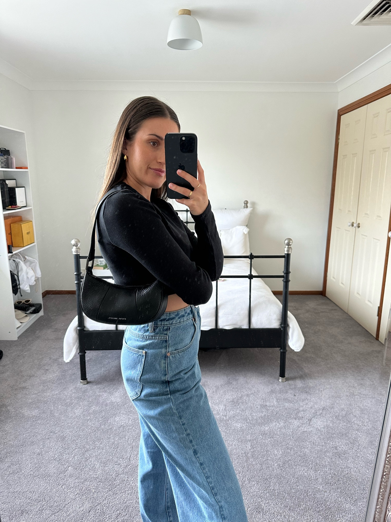 The best baggy jeans & long black shirt 👖✨🪩

#LTKaustralia #LTKbag #LTKstyletip