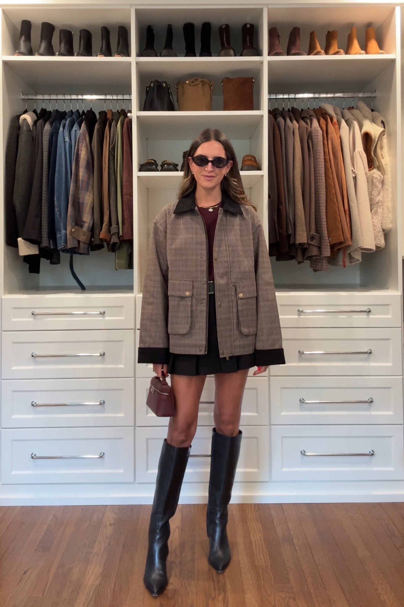 Small sweater 
Xsmall barn jacket 

Fall outfit 
Fall trends 
Fall inspo
Barn jackets

#LTKSeasonal #LTKFindsUnder100 #LTKStyleTip