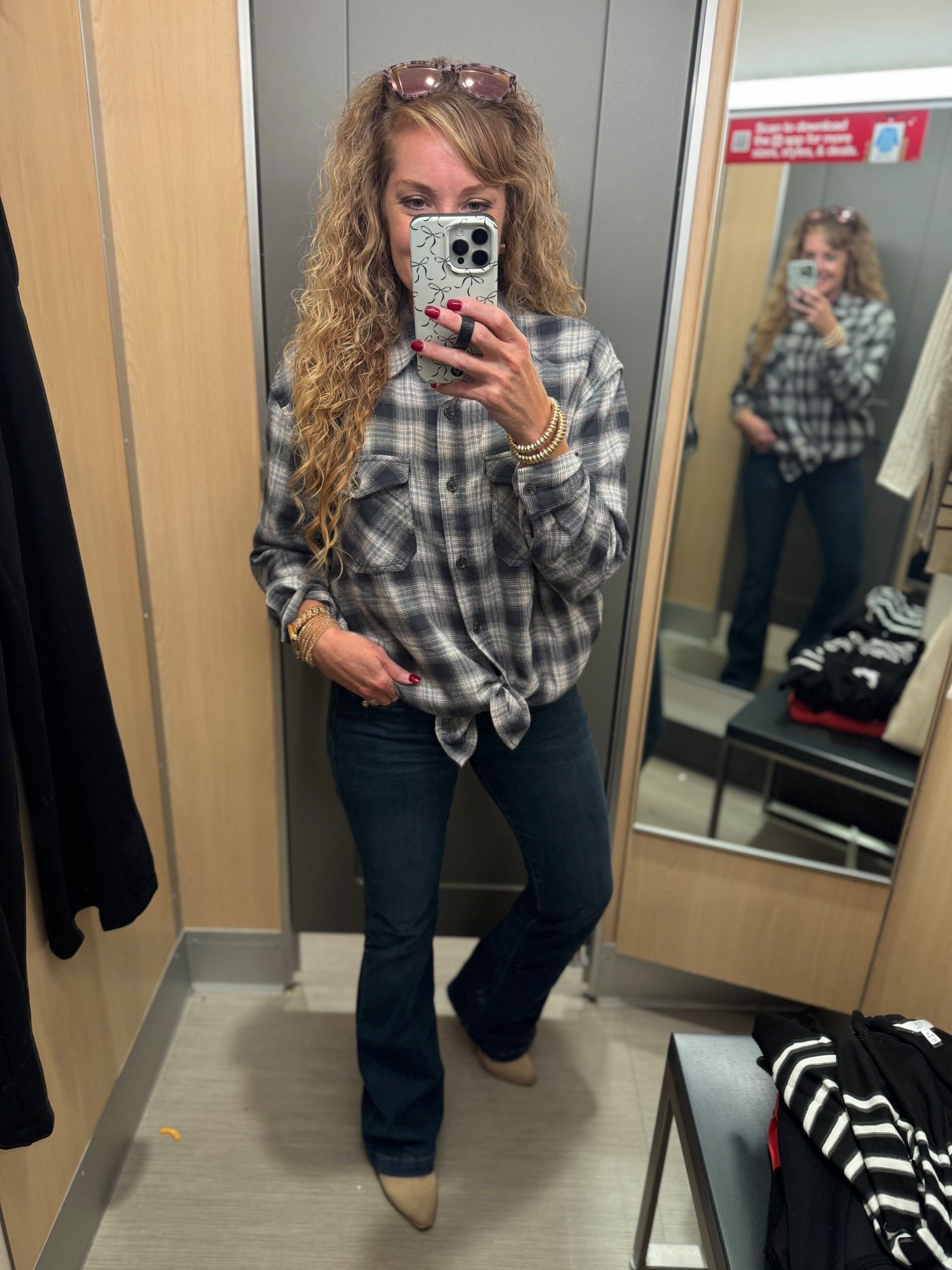 Target 🎯 workwear / fall outfit fall fashion / work outfit / date night 

Plaid shirt - size medium 
Jeans- size 4, regular 
Ankle Boots- size 8, tts 


#LTKFindsUnder50 #LTKOver40 #LTKWorkwear