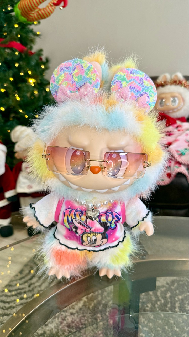 We are going to Disneyland! 🥳🤸🏽‍♀️🩷

Unfortunately, the pink skirt didn’t look good and the shoes didn’t fit. BUT it came out perfect anyway! 🩷✨

#labubu #labubuthemonsters #rocktheuniverse #labubuoutfit #disney #disneyland 

#LTKgrwm