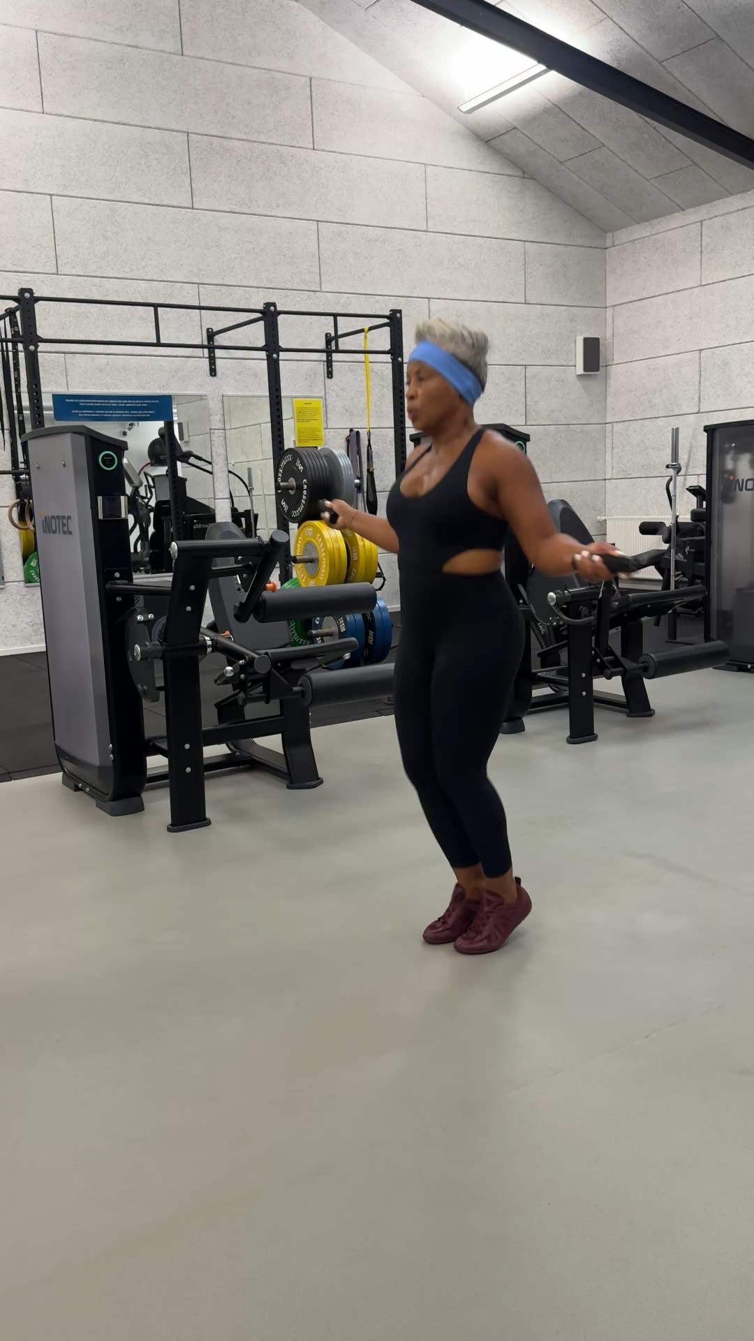 Functional fits for the gym.

Jumping rope is the best cardio💪🏾

For sizing reference: I'm 5'2 | 150lbs | ftts | wearing a medium | size up for looser fit

Disclaimer: Some sold out, dupes linked!👌🏿

#gymwear #sweatinstyle #workout #activebody #health&wellness #jumpingrope #cardioactivity #flyageless  #silverhair #pixiecut #shorthairstyle #midlife #gymessentials #silverhair #fitness #fashionfitness #xojalonda

#LTKActive #LTKOver40