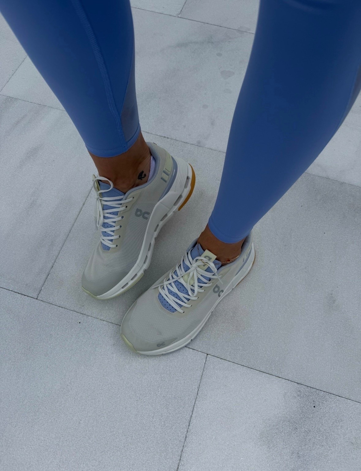 These On Cloud sneakers are worth every bit of the hype. Lightweight, supportive, and incredibly comfortable for walking, workouts, travel days, and everyday wear. I love this neutral colorway with the soft blue accents because it goes with all of my activewear and casual outfits.

On Cloud sneakers, Walking shoes, Running shoes, Athletic shoes, Travel essentials, Comfortable sneakers, Everyday sneakers, Workout shoes, Activewear style, Fitness favorites, Supportive footwear, Athleisure outfit, annabrstyle

#LTKActive #LTKfitnessgoals #LTKdayinmylife