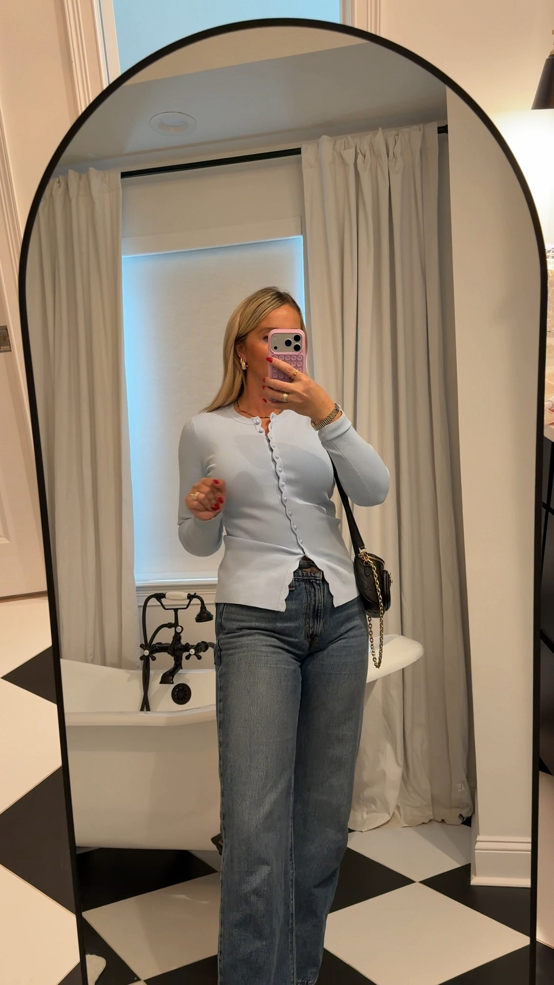 Loving the details of this Aritzia top paired with Levi’s. I linked other sandal options as well 🩷



#LTKootd #LTKSaleAlert #LTKgrwm