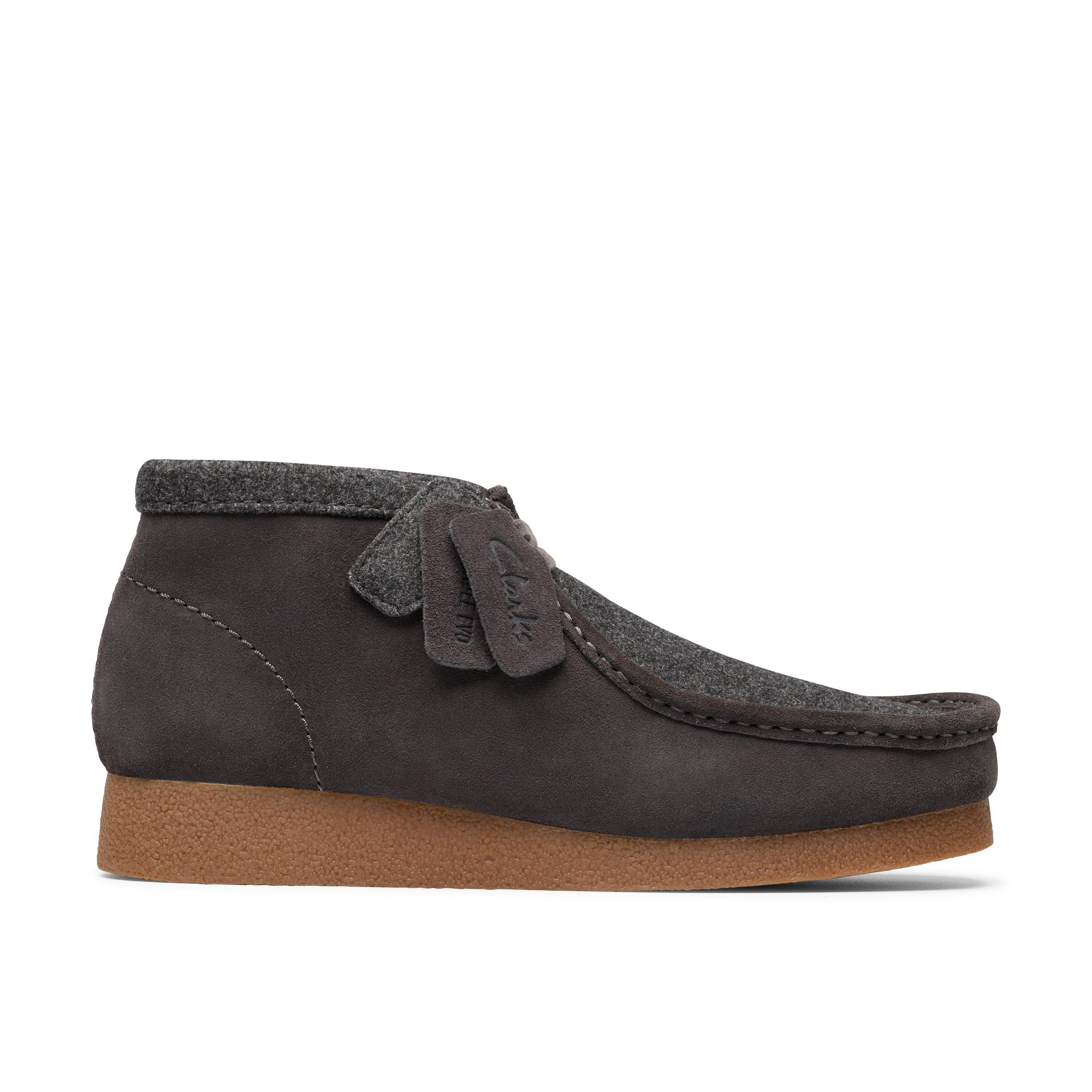 Clarks WallabeeEVO BT in Grey Suede | Shop Simon