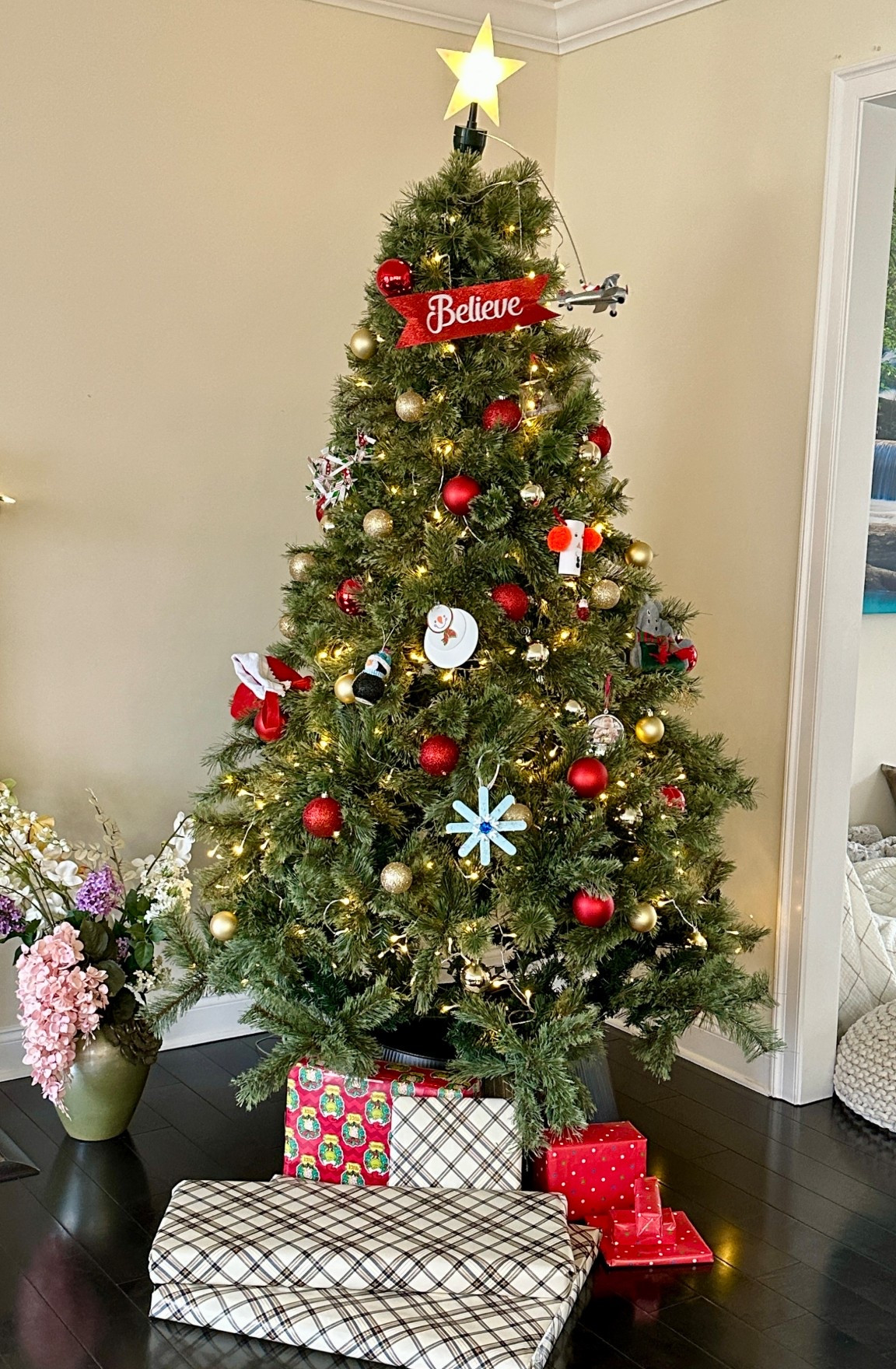 Christmas Tree Collar and Christmas Tree Topper 

#LTKHoliday