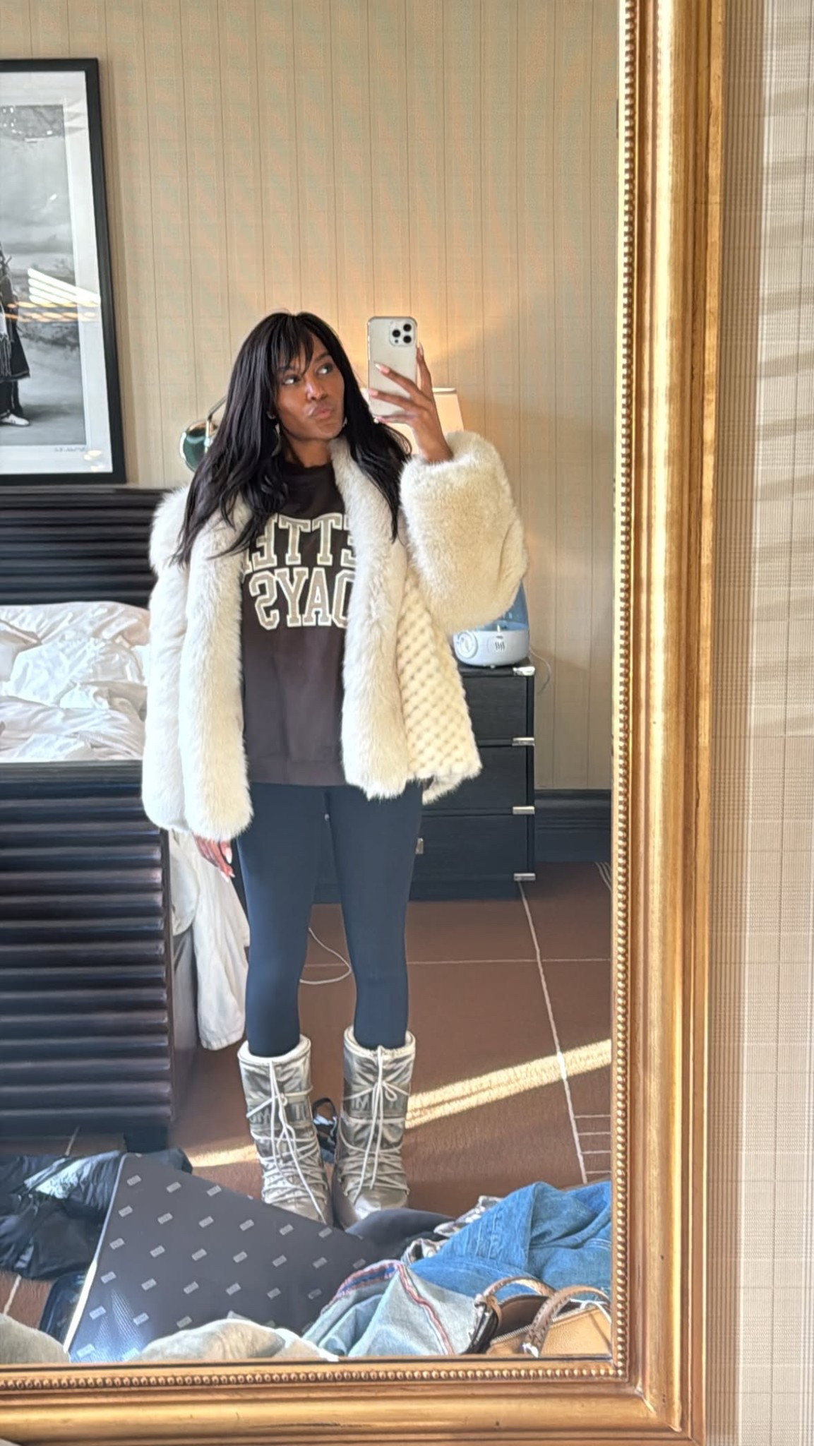 In Aspen this weekend! 

boots l skiing l ski trip 