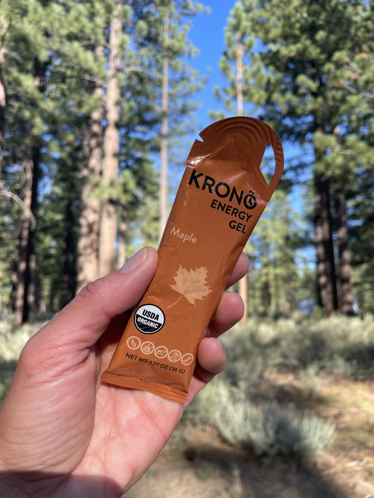 Long run season means one thing: fueling is everything. Whether you’re training for a half marathon or marathon, running gels can make all the difference in keeping your energy steady and avoiding that dreaded wall. 

I’ve tested a ton of energy gels for runners and linked my favorites—easy on the stomach, quick carbs, and flavors you’ll actually look forward to mid-run. 

If you’re wondering when to take running gels (tip: about every 30–45 minutes during a run over an hour), I’ve got you covered with my go-to options below.

Shop my favorite marathon running gels + race day essentials here!

#RunningFuel #MarathonTraining #HalfMarathonTraining #RunningTips #EnergyGels

#LTKActive #LTKSeasonal #LTKOver40