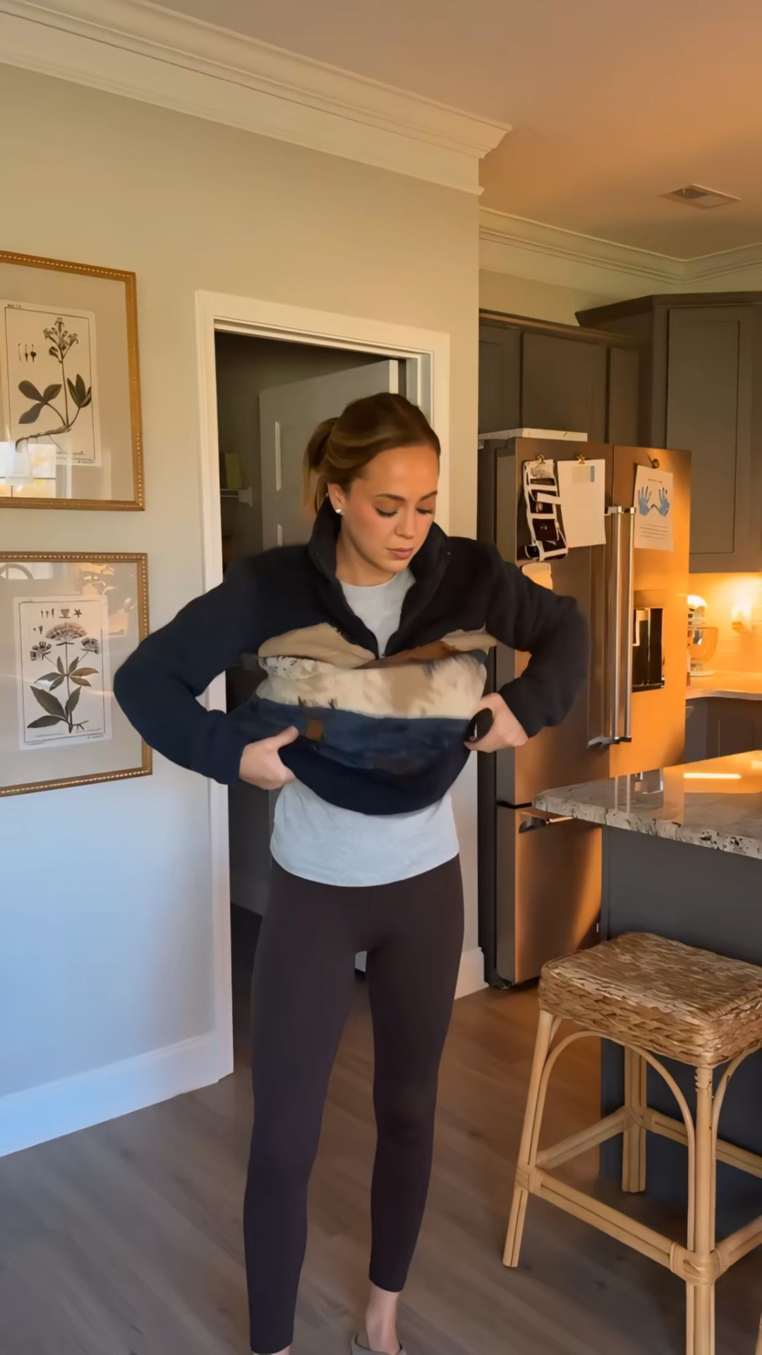 The men’s section is always a good idea! Wearing mens small but would have loved a medium too! 

#LTKSeasonal