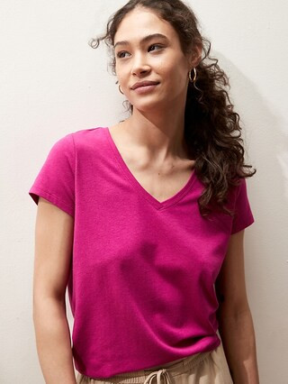 Timeless V-Neck T-Shirt | Banana Republic Factory