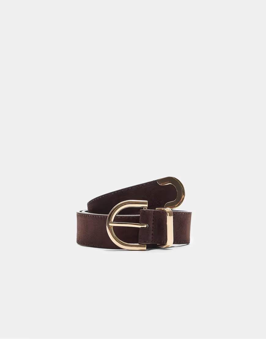 Stradivarius Basic belt with round buckle in pale camel-Neutral | ASOS (Global)