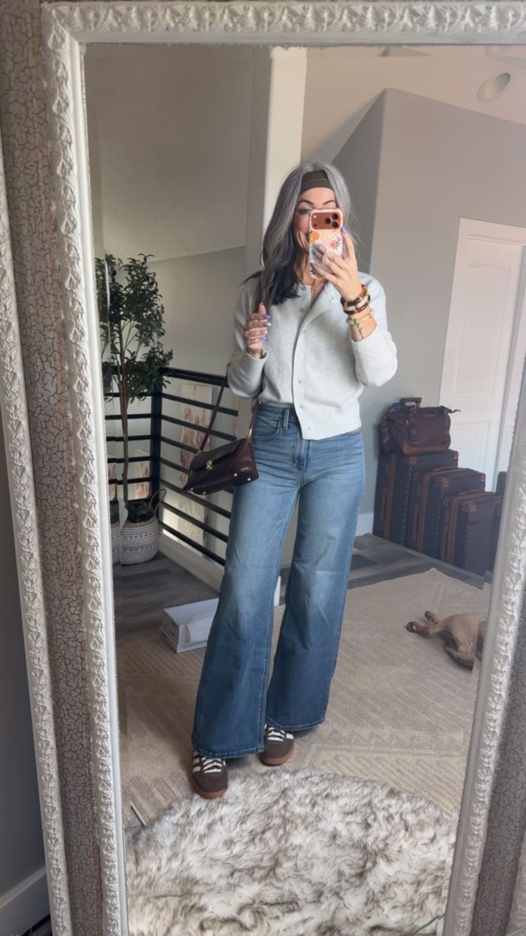 My fave @target jeans just $28 I have in 3 washes!  Heading out on a coffee date!

#LTKdayinmylife #LTKootd #LTKOver40